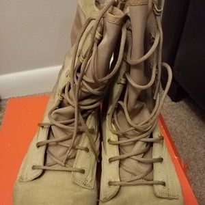 Mens Utility Boots